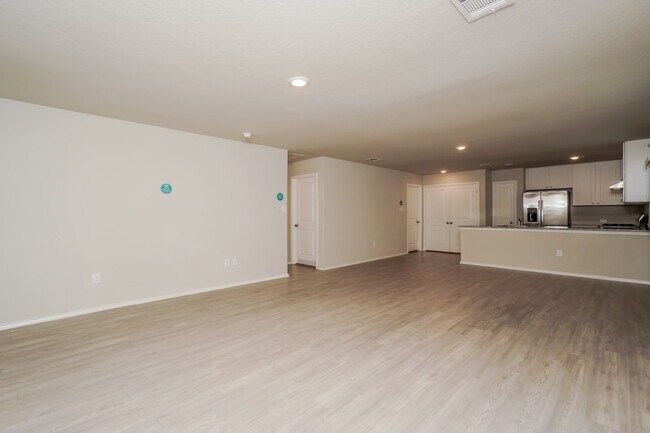 Building Photo - 6452 Pickaxe Way