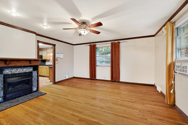 Building Photo - 1721 Woodruff Place Cross Dr