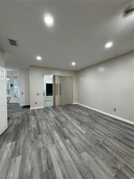 Building Photo - 3120 River Branch Cir
