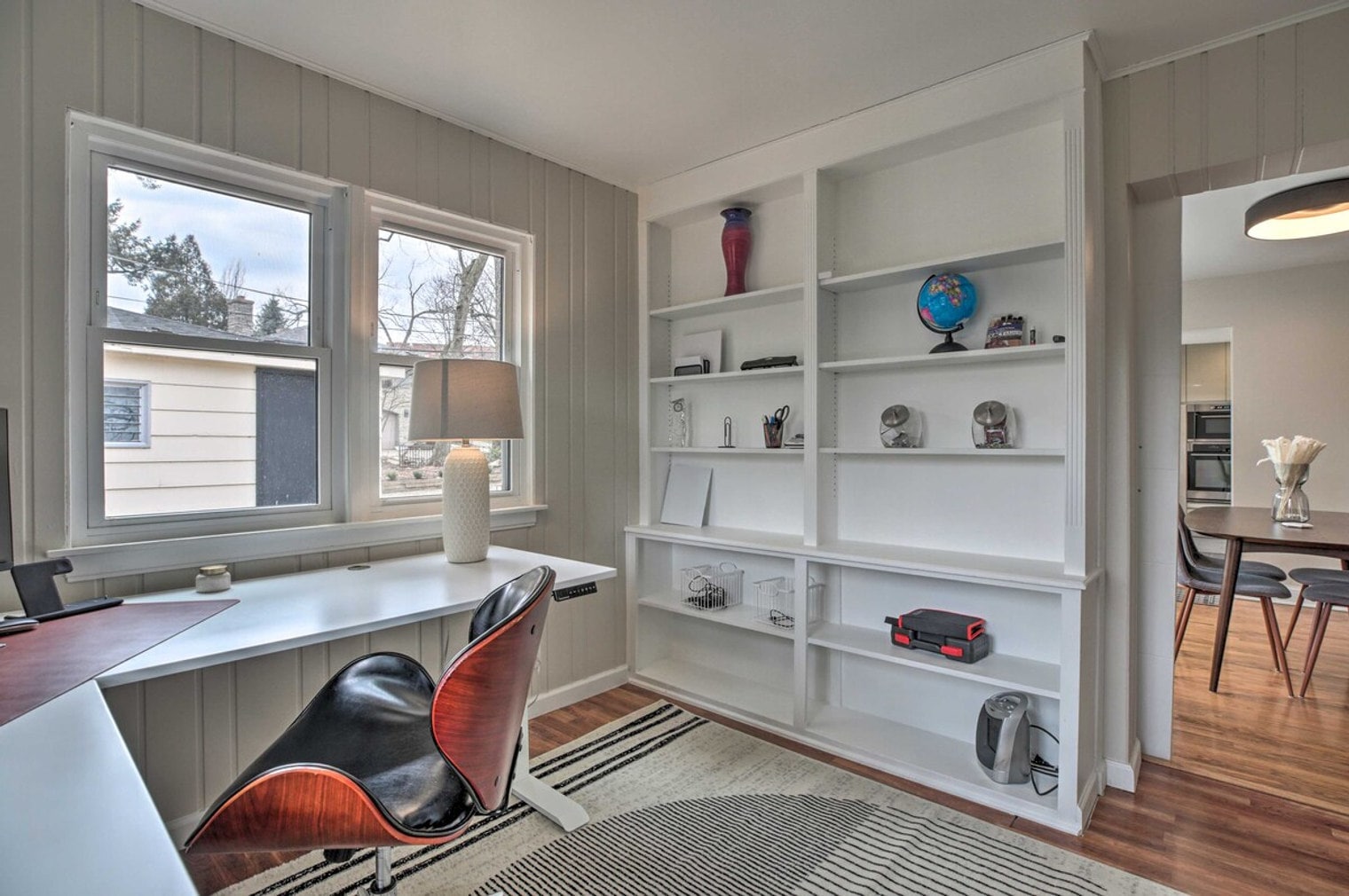 Building Photo - 696 Crescent Blvd