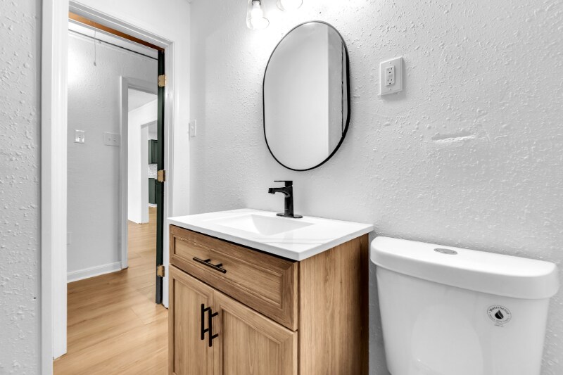 Building Photo - 3253 Kimball Ave