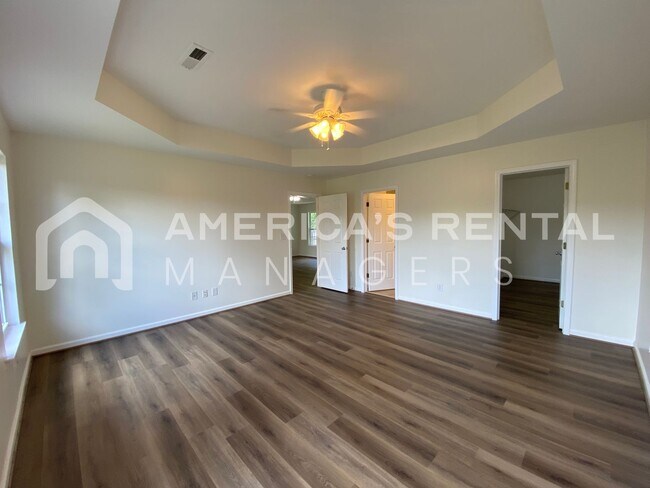 Building Photo - Home For Rent In McCalla, AL!! AVAILABLE NOW!!