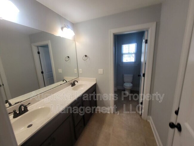 Building Photo - 135 Langfuhr Way