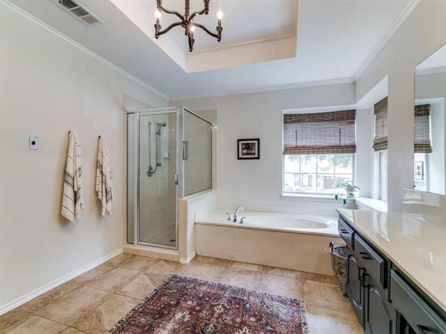 Building Photo - 1605 Sunset Hill Dr