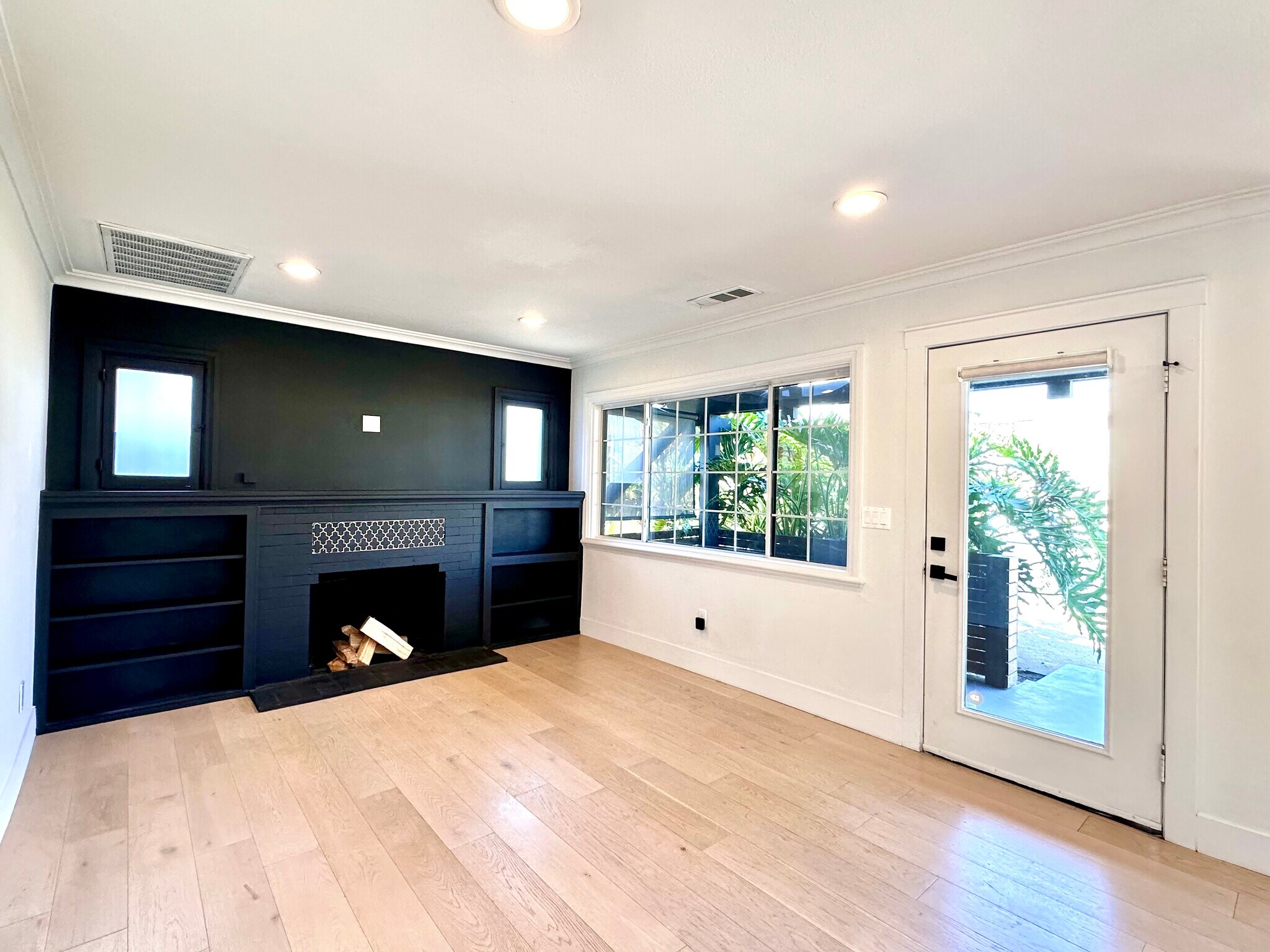 Building Photo - 4336 Toland Way