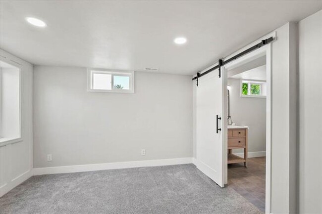 Building Photo - Completely Remodeled Northside 3 Bedroom 2...