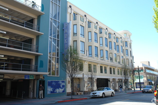 Berkeley Apartments - ARTech - Sterling Addison