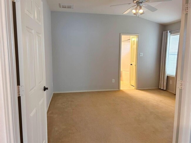 Building Photo - 3589 Rock Shelf Ln