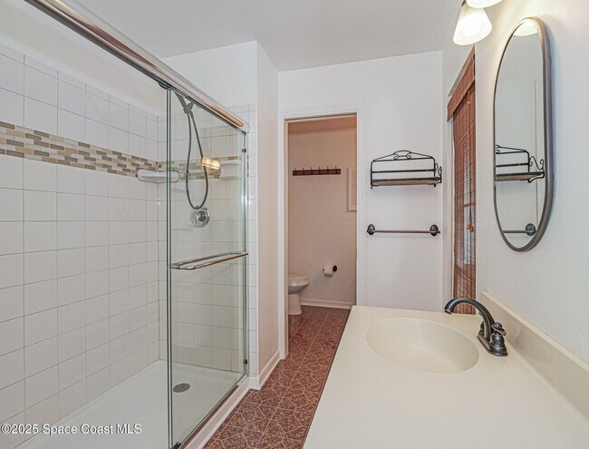 Building Photo - 2103 31st Ave