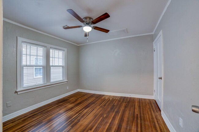 Building Photo - North Denver Avenue - 1629/1631