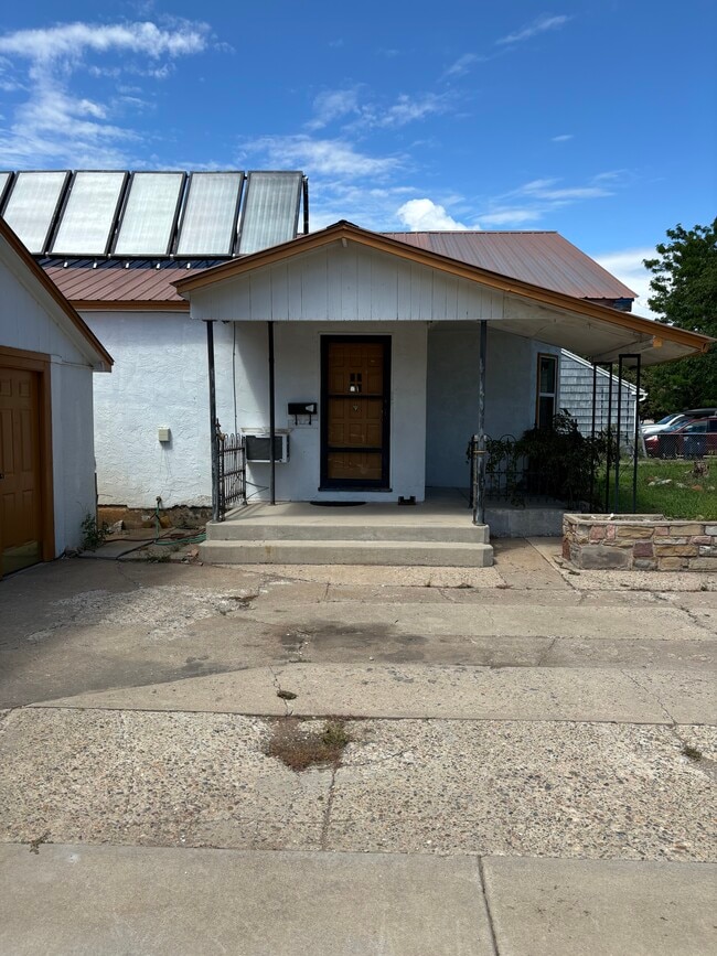 Front door - 2001 Crestview Dr