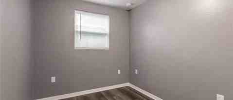 Building Photo - 3900 Locust Ave