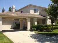 Building Photo - 549 Cascade Dr