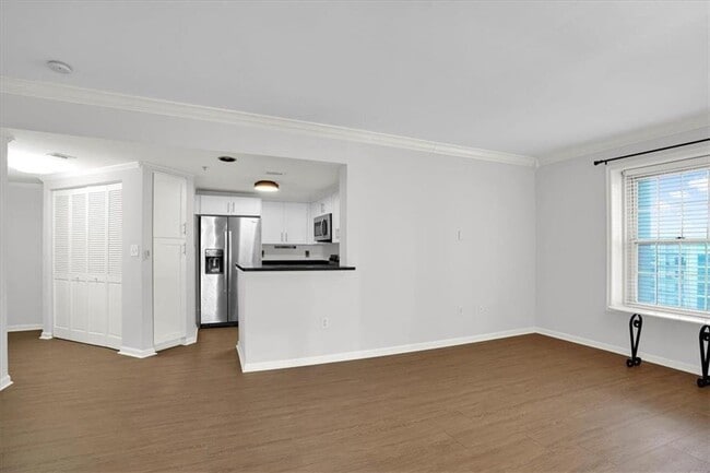 Building Photo - 199 14th St NE