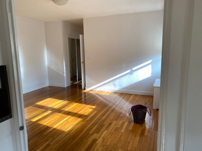 additional pictures - 69 Glen Rd