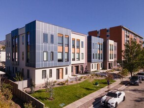 Building Photo - The Blue Mason Apartments