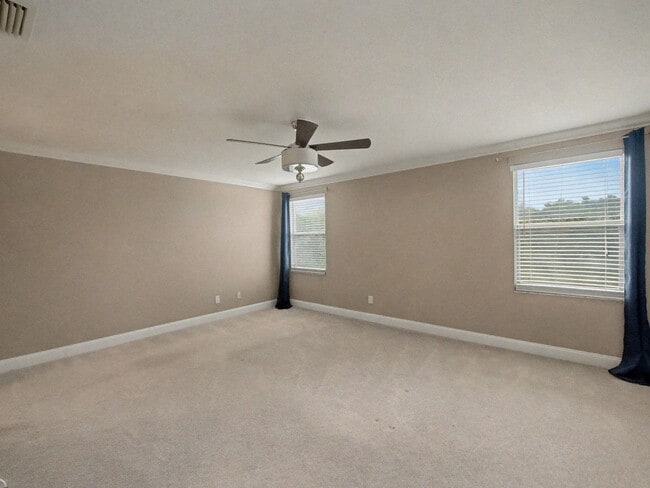 Building Photo - 5884 NW 49th Ln