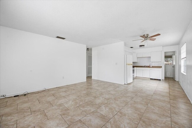 Building Photo - 2218 Brandy Pl