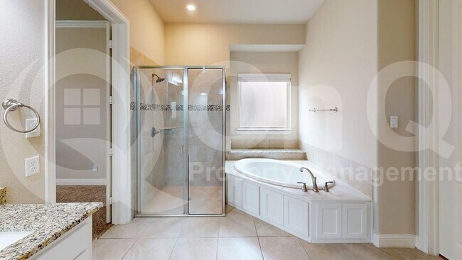 Building Photo - 11640 Gatesville Dr