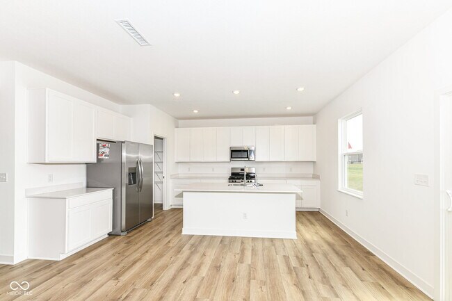 Building Photo - 1069 Sunderland Dr