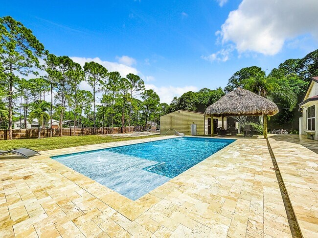 Building Photo - 14691 60th St N