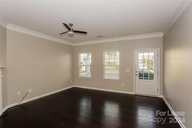 Building Photo - 288 Harrison Ln