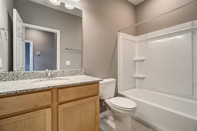 Building Photo - 9312 Bauer Vista Dr