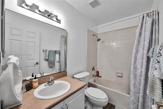 Building Photo - 6767 Duval Ave