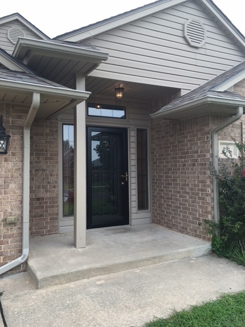 Building Photo - Spacious 3 bed, 2.5 Bath 2-story Home in South Okc