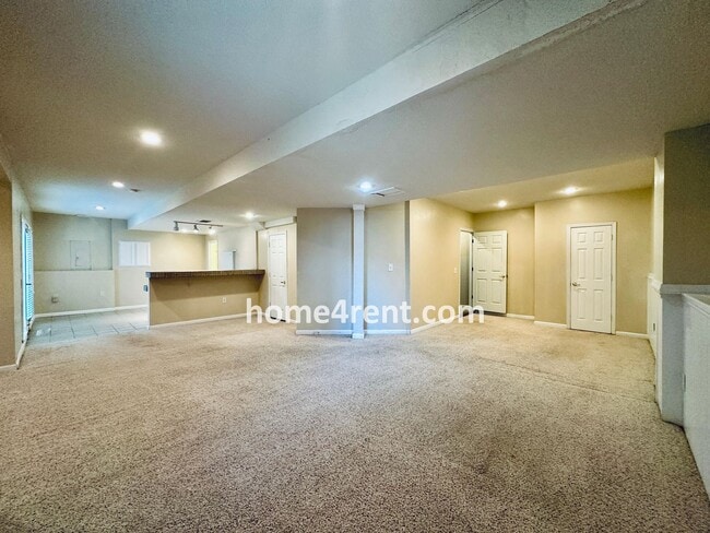 Building Photo - Beautifully Renovated Home in Olathe with a Finished Basement!