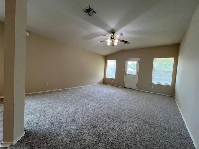 Building Photo - 209 Katy B Ln
