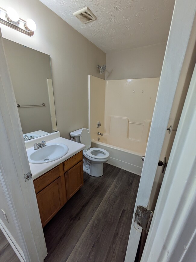 Building Photo - 375 Searchlight Dr
