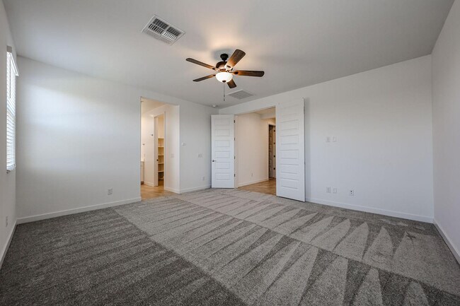 Building Photo - 17347 W Gray Fox Trl