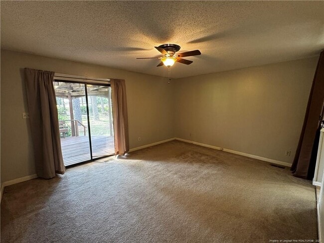 Building Photo - 6743 Irongate Dr