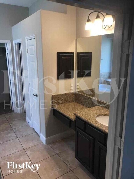 Building Photo - 14623 Castle Cove Ln