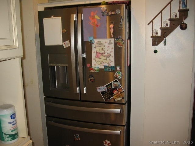 Building Photo - 105 Edin Ave