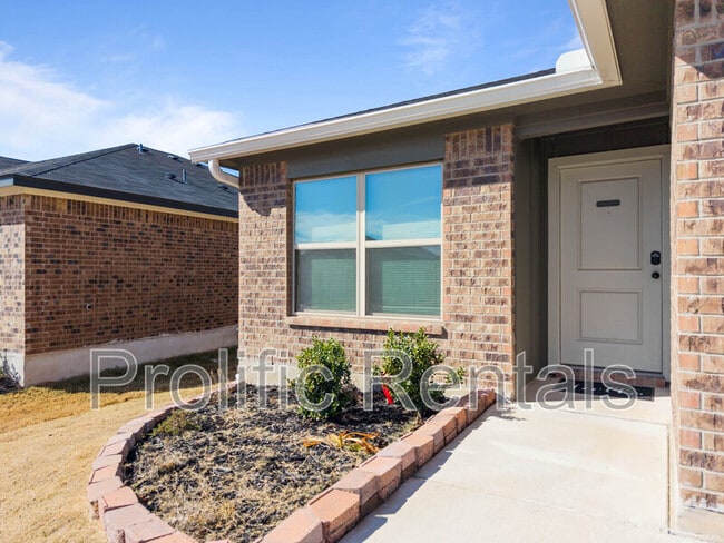 Building Photo - 1254 Lehmann Dr