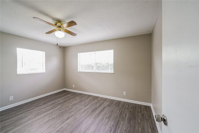 Building Photo - 602 Clayton Cir