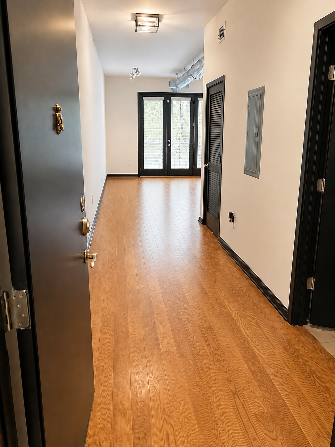 Building Photo - 5300 Peachtree Rd