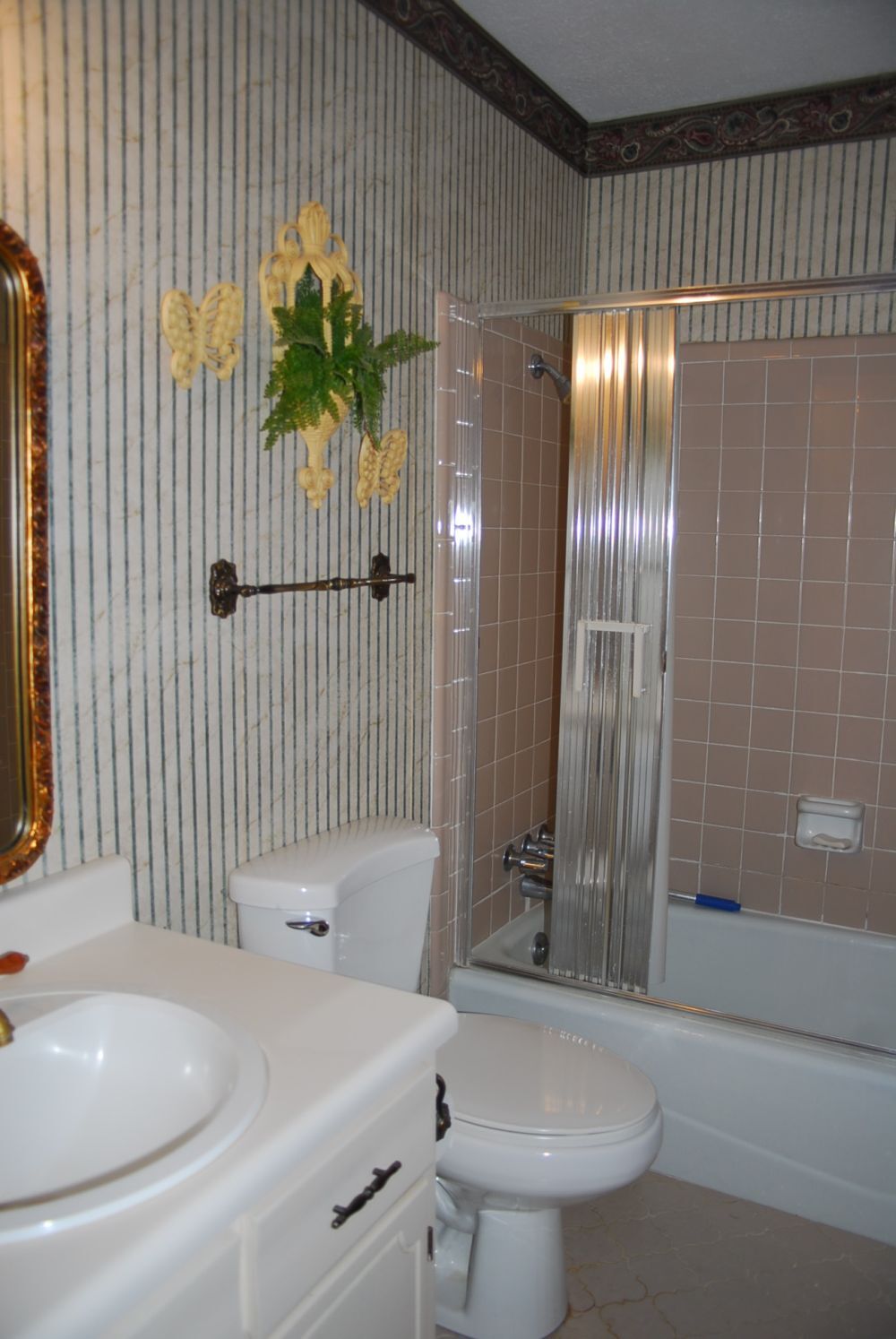 Building Photo - 117 Reservation Dr