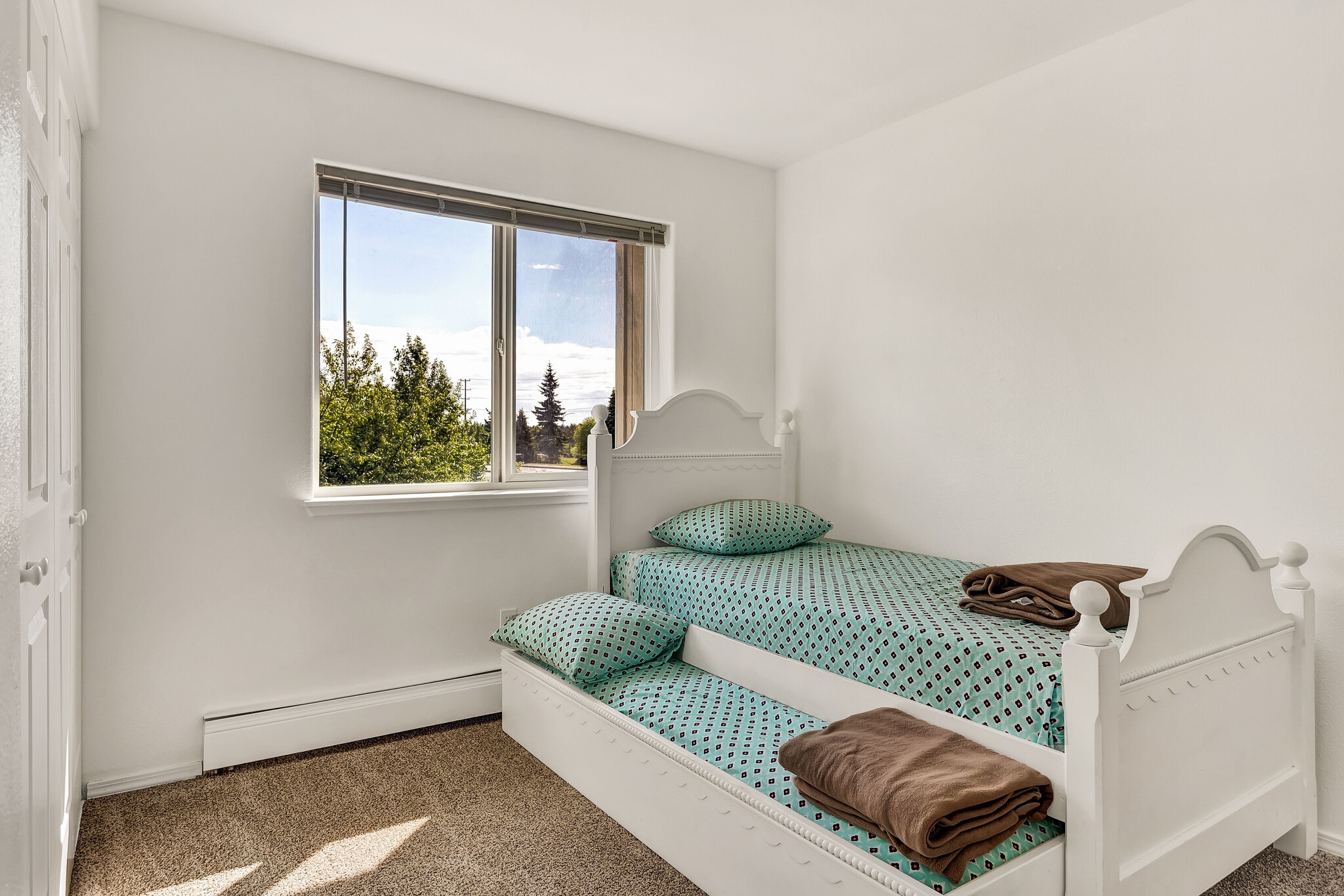 Building Photo - 1006 San Fernando St