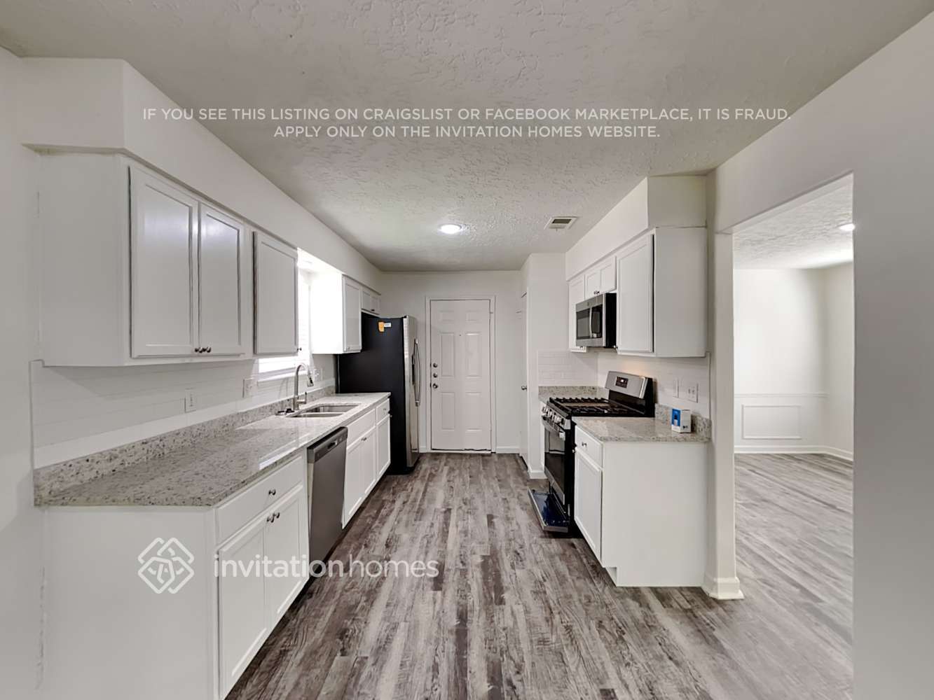 Building Photo - 22526 Smokey Hill Dr
