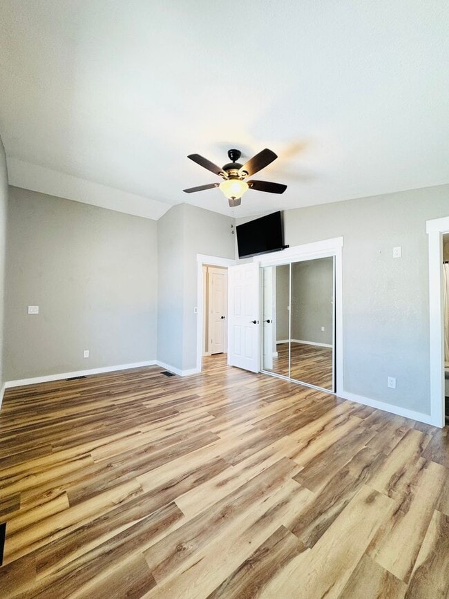 Building Photo - Beautiful Horse Property with Outbuildings in Loveland