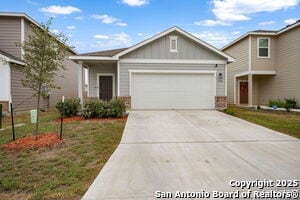 Building Photo - 7710 Fern Holw