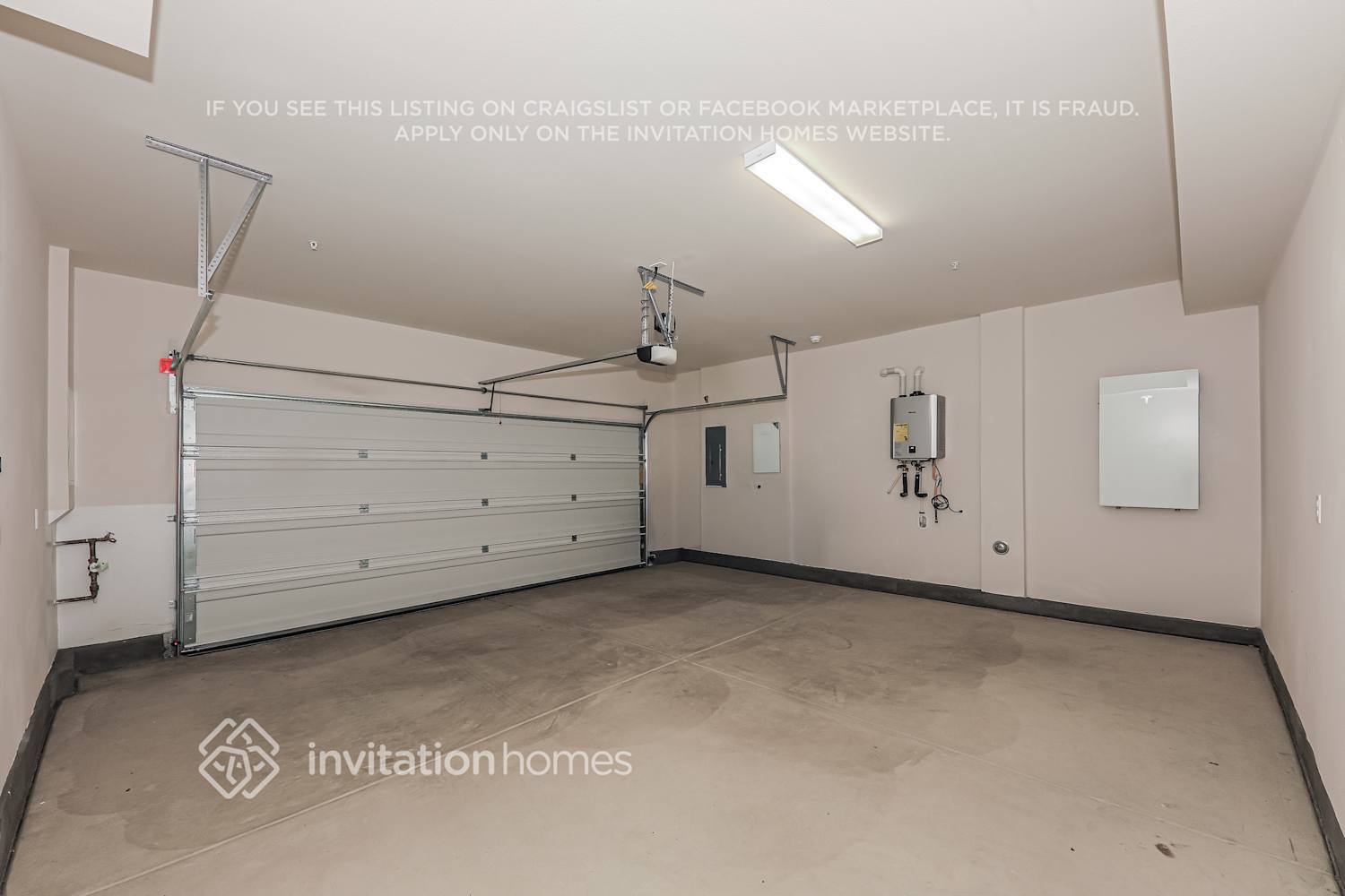 Building Photo - 2451 Gunner Ridge Way