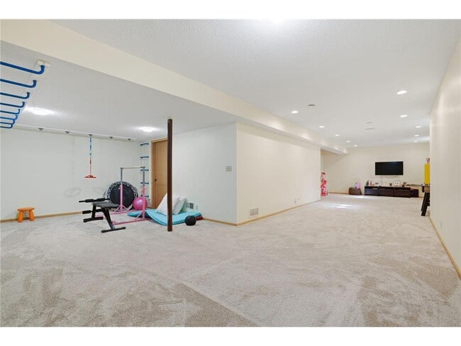 Building Photo - 10427 Brown Farm Cir