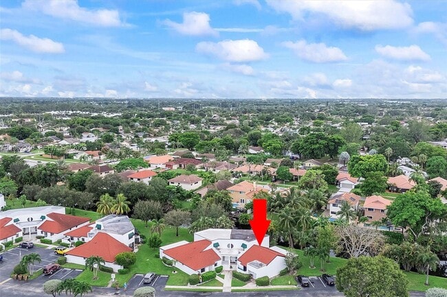 Building Photo - 385 NW 36th Ave