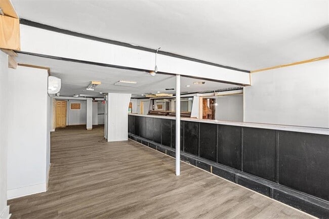 Building Photo - 57 N Main St