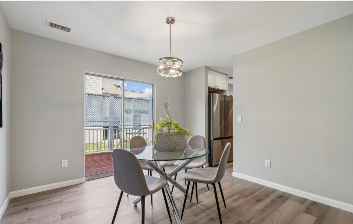 Building Photo - 13512 Apple Barrel Ct