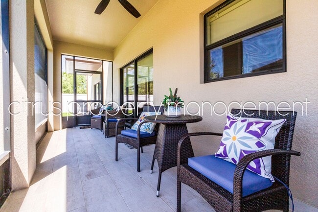 Building Photo - Charming and Immaculate, Updated 5/3 in Winter Garden's Alexander Ridge